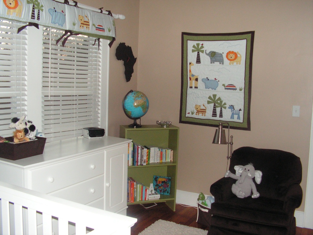 Bookcase In Nursery